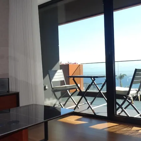 Heaven And Sea In Madeira Apartment *