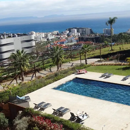 Heaven And Sea In Madeira Apartment *